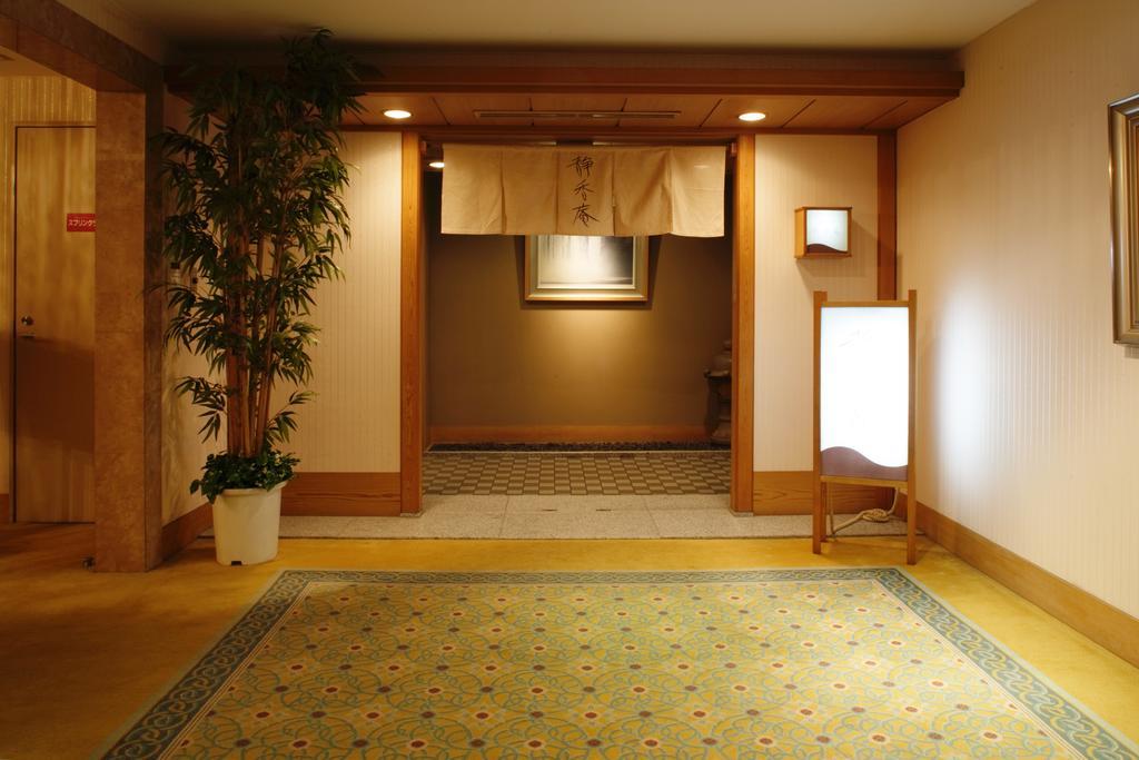 Niigata Grand Hotel Esterno foto